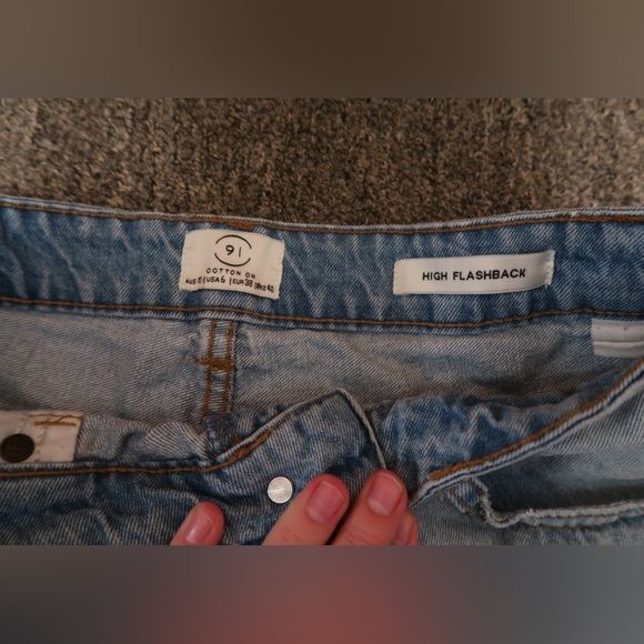 Cotton On jean shorts - Picture 2 of 2